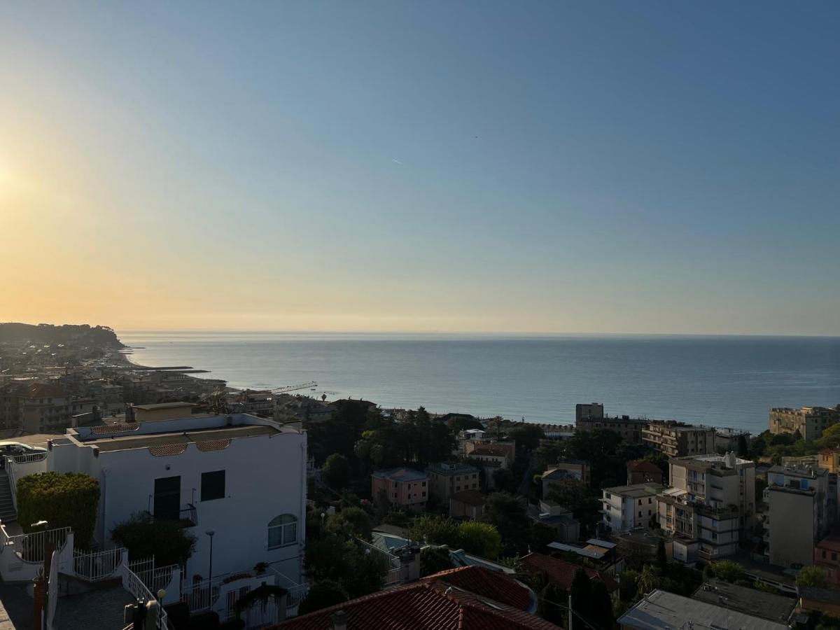 Joy Bed And Breakfast Albissola Marina Exterior photo